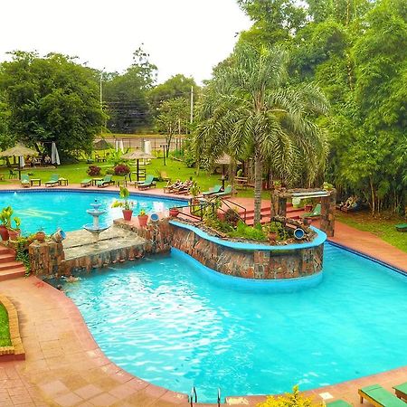 Hotel Carmen Puerto Iguazu Exterior photo